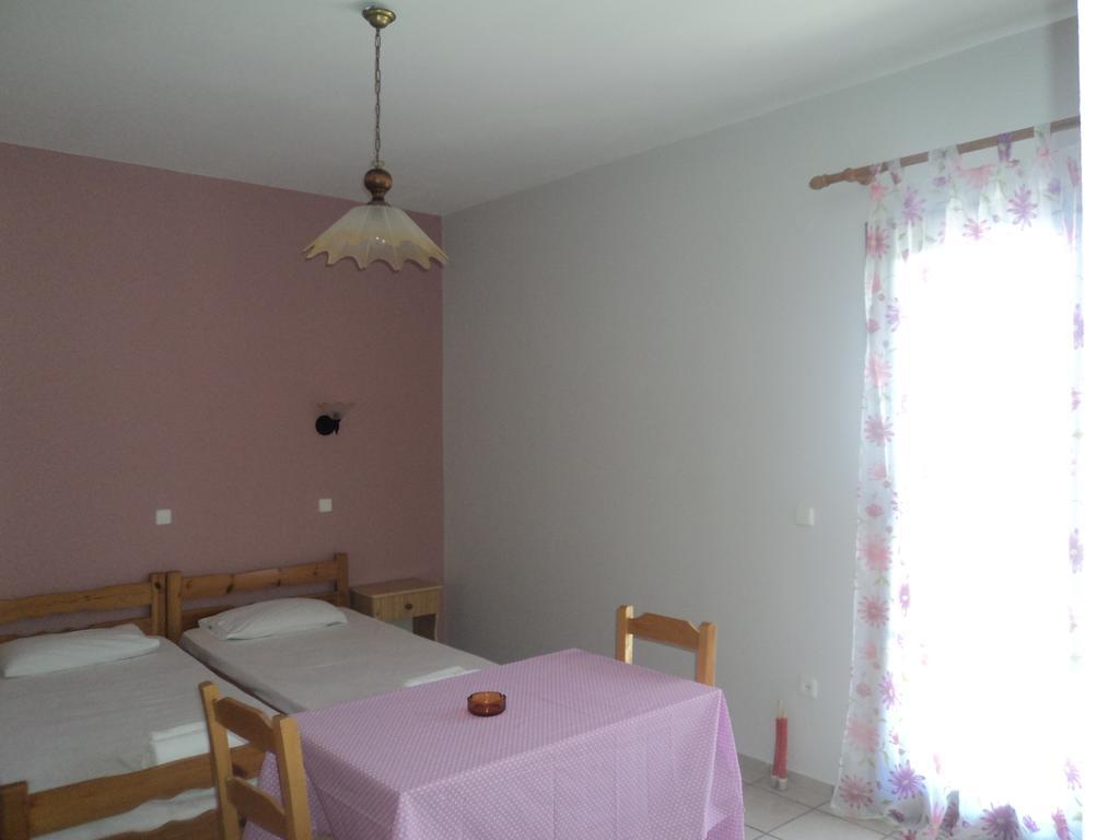 Erminia Studios Mousata Quarto foto